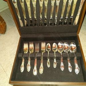 Oneida Silversmiths LTD gold plated 48 pieces